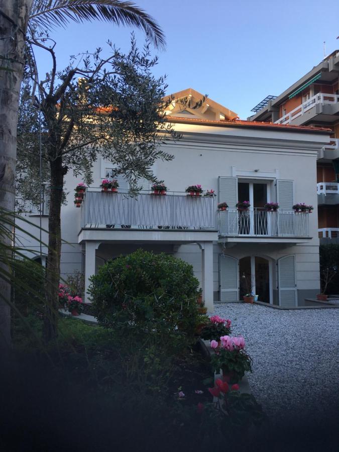 Guesthouse Villa Jung Bordighera Exterior foto